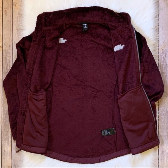 The North Face Osito Jacket In Deep Garnet Red - Picture 4 of 7